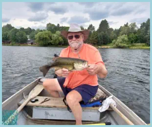 kayaks availble to use on lake