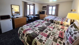 Duplex, two queens, full bath